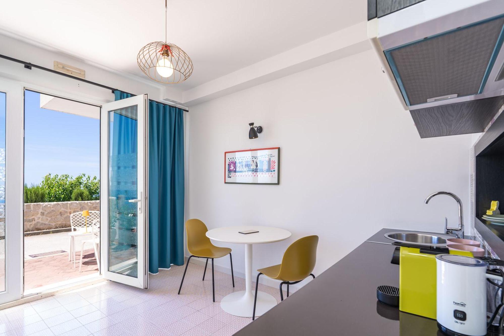 Ranieri Kono Apartman *